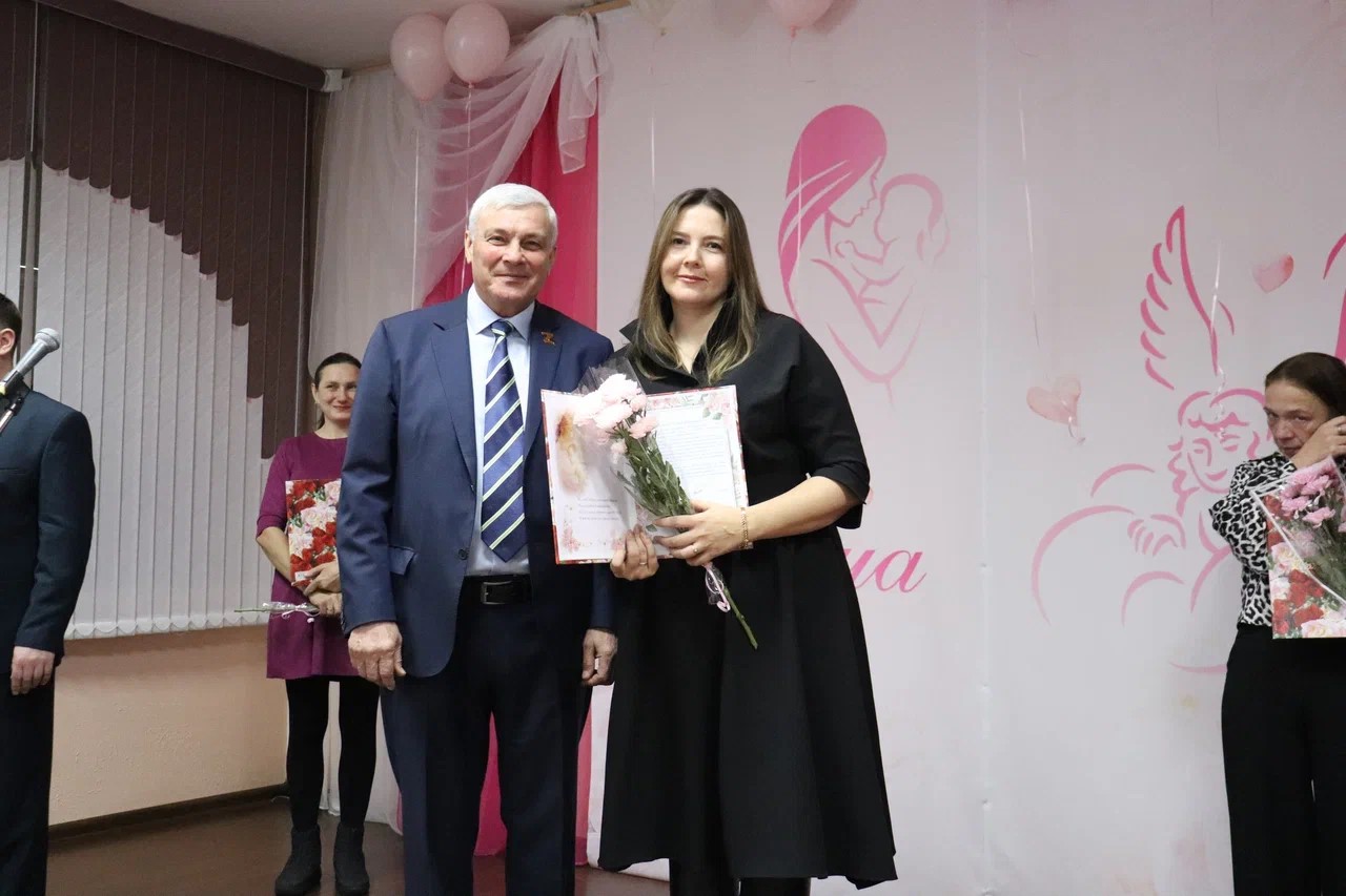 «Мой ангел – мама». Торжество ко Дню Матери прошло в Омском районе.
