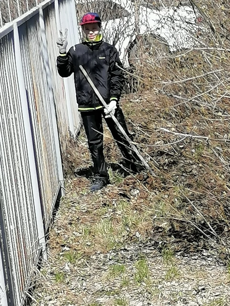Субботники продолжаются.